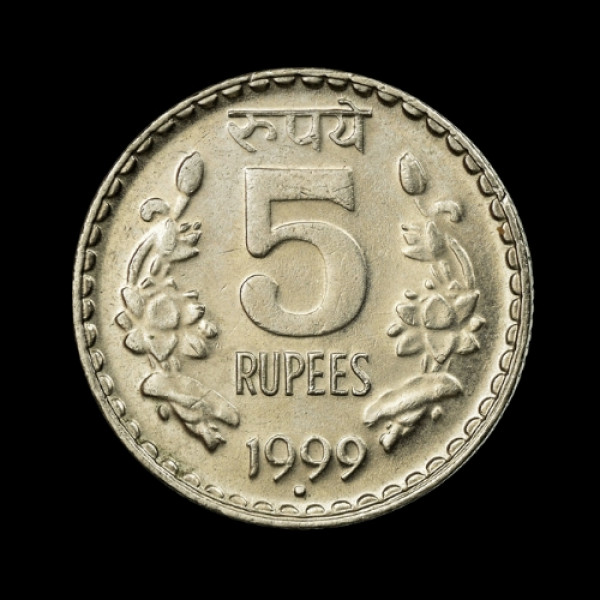 Indian 5 rupee coin 1999